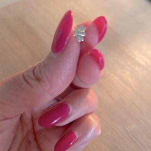 Leroi White Gold Bee End